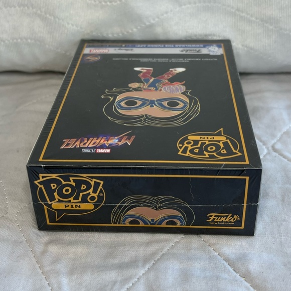 Ms Marvel POP Enamel Pin NWT - Picture 7 of 12